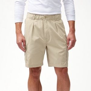Tommy Bahama Survivor 8 inch men’s shorts, size L.